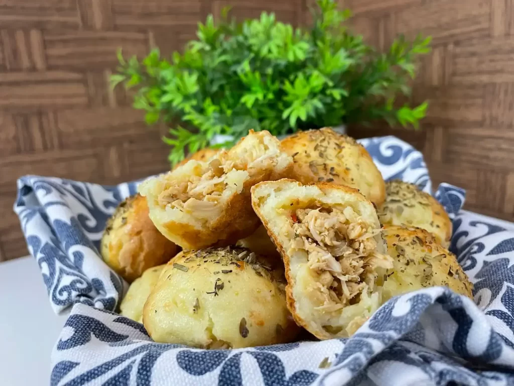 Bolinhas Recheadas: Receita sem glúten e sem lactose.