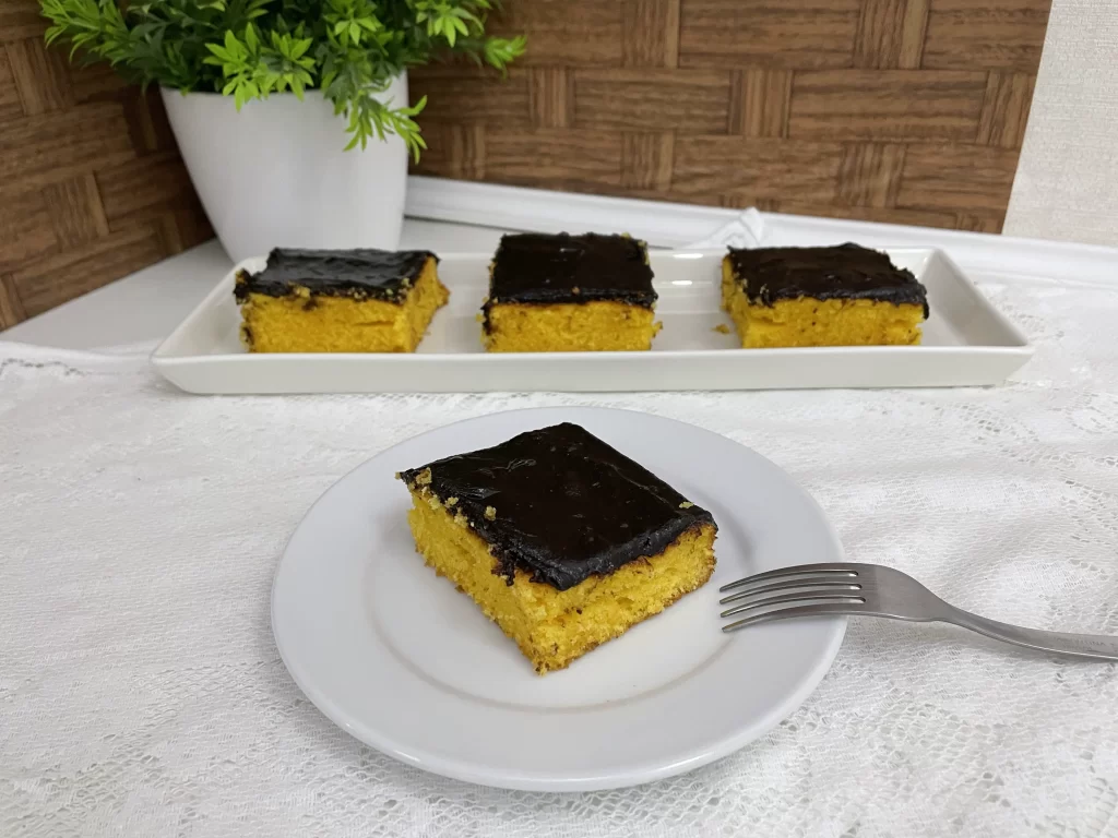 Bolo de Cenoura: Praticidade e Sabor Sem Glúten e Sem Leite